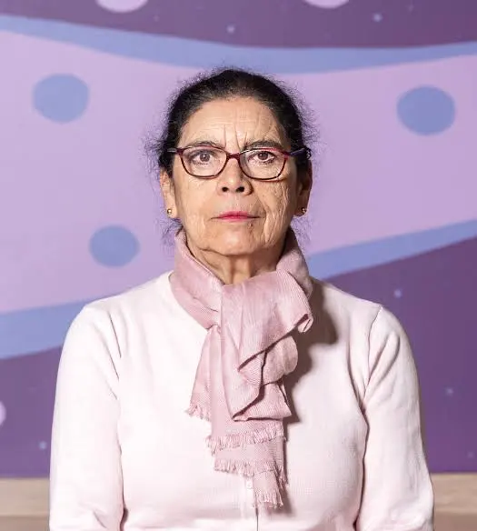 LORENA DEL CARMEN PRADENAS ROJAS